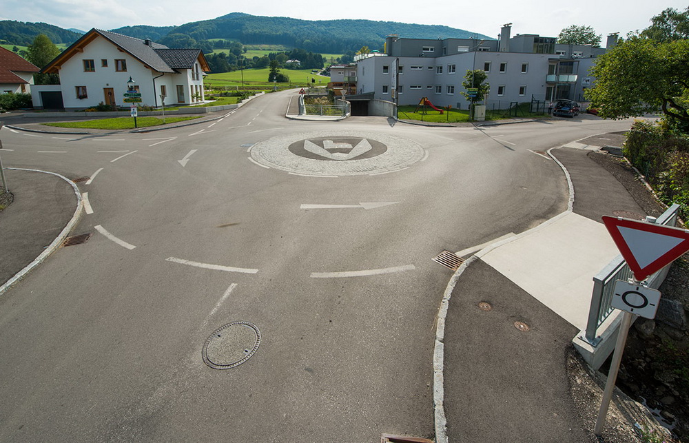 Mini-Kreisverkehr Kirchberg a. d. Pielach / NÖ